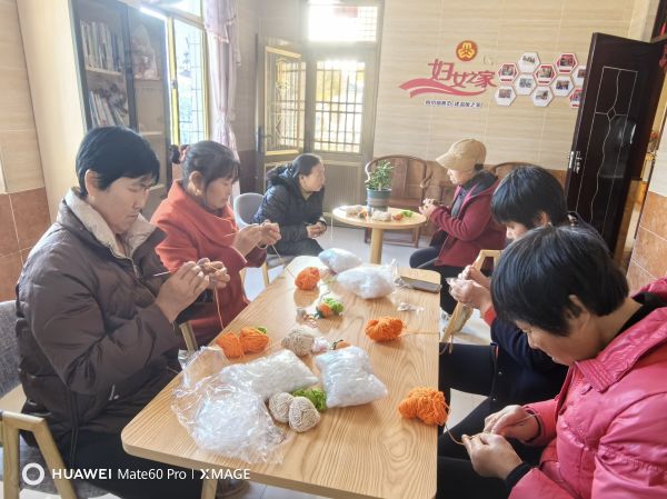 釋放改革活力，促進女性發展（助力婦女增收致富）.jpg
